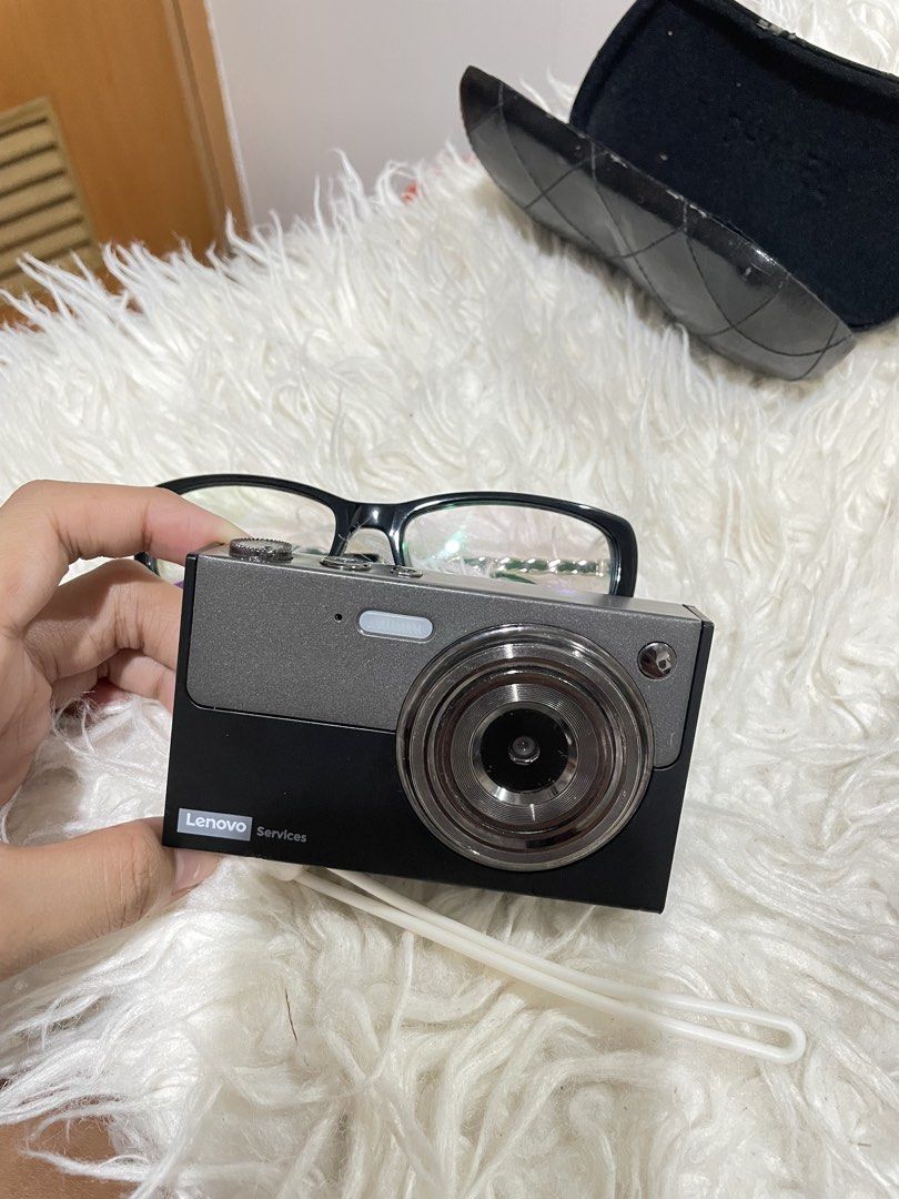 LENOVO DIGI CAM GOOD AS NEW (Category: Cameras) located in Dipaculao. Submitted by ish_smallthriftshop (Listing ID 1461752171, Image 2). Description: GOOD AS NEW LENOVO DIGICAM NO HIDDEN ISSUE🏷️🙌 SLIGHT NEGO PO ORIGINAL🏷️ HINDI MASYADONG NAGAMIT🏷️ MALINAW ANG CAM SOBRA ANG GANDA🏷️ WITH FLUSH🏷️ ORIG LED🏷️ PM FOR THE SAMPLE PICS HEHE❤️🏷️.