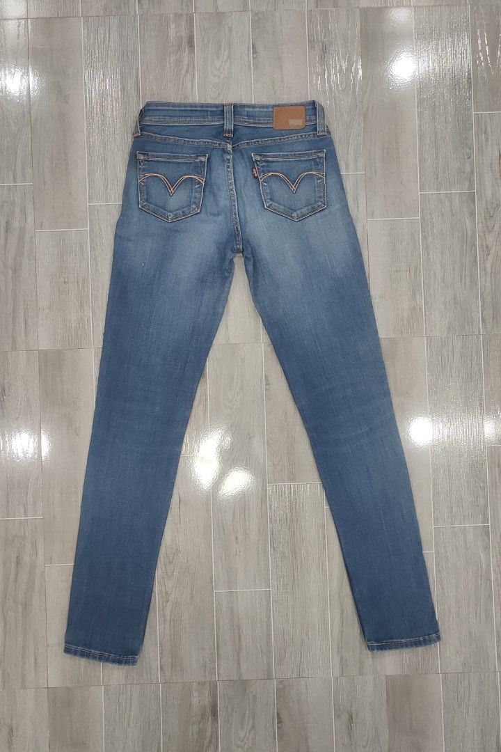 LEVI'S (Category: Jeans) located in Manila. Submitted by fhilbelensoncuenco09 (Listing ID 1461585694, Image 3). Description: EXELENT CONDITION 28/29 LEVIS LOW-RISE.