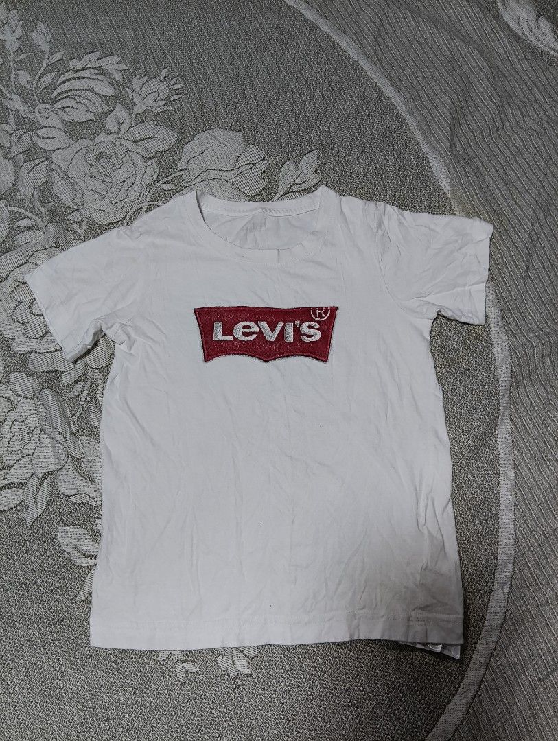 Levi's kid's shirt (Category: Babies & Kids Fashion) located in Davao. Submitted by apconcept22 (Listing ID 1461702541, Image 1). Description: width-13.5 length - 18.