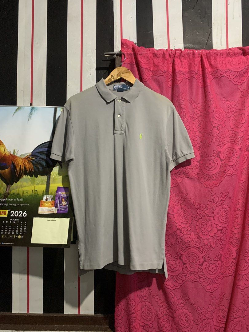Light Gray Ralph Lauren Poloshirt (Category: Tshirts & Polo Shirts ) located in Iligan City. Submitted by kierrehv (Listing ID 1461681252, Image 2). Description: Light Gray Ralph Lauren Poloshirt 9.2/10 cr 20x29-30 Issue:minimal Slits.