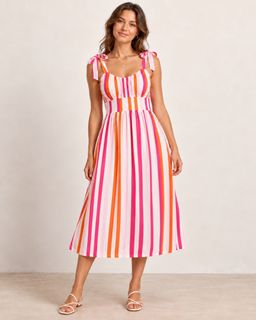 (Category: ) located in . Submitted by closet.cha (Listing ID 1461647298, Image 1). Description: .