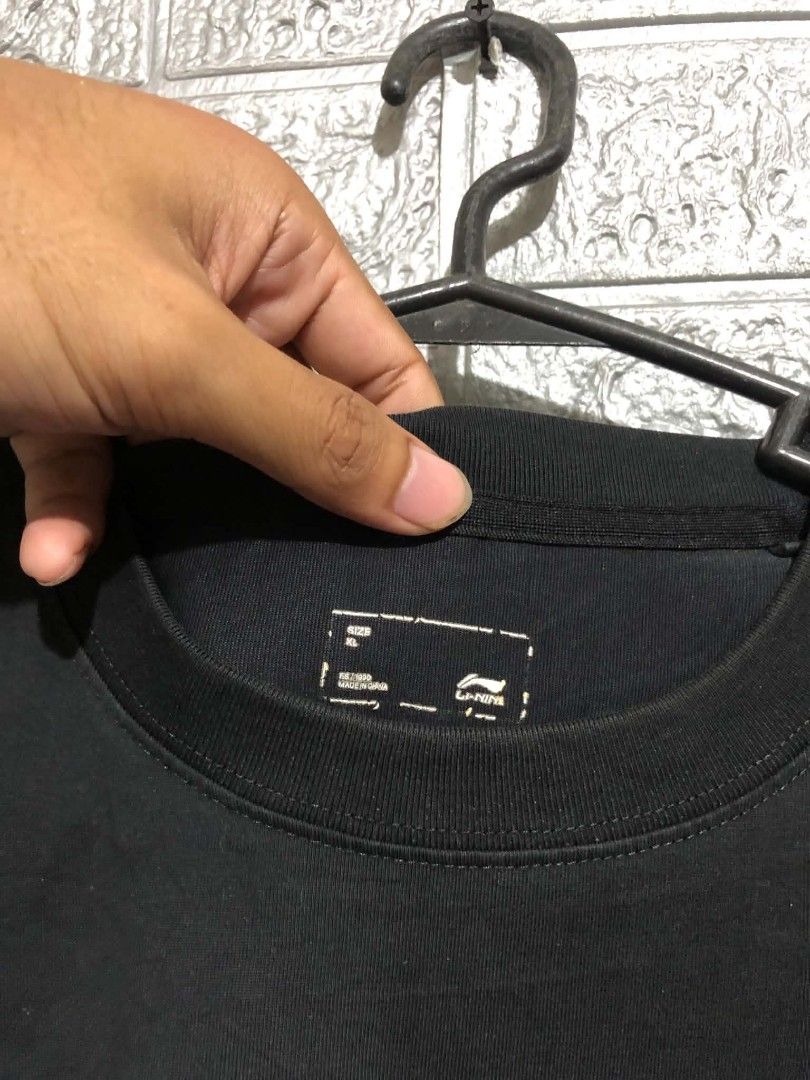 LINING Shirt (Category: Tshirts & Polo Shirts ) located in Manila. Submitted by wildshark-33d3 (Listing ID 1461770731, Image 2). Description: Authentic Excellent condition No issue.
