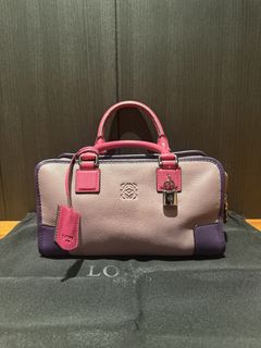 (Category: ) located in . Submitted by the_luxury_closet (Listing ID 1461714333, Image 1). Description: .