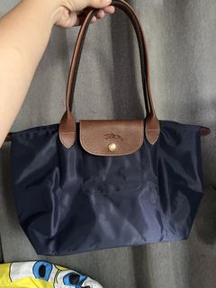 (Category: ) located in . Submitted by kellysthrift_ (Listing ID 1461593976, Image 1). Description: .