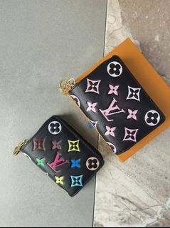 （分類：）位於 。 由 keen-336 提交（商品編號 1461629845，圖片 1）。簡介： 。
