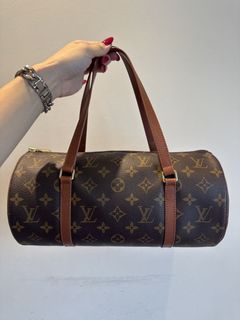 (Category: ) located in . Submitted by uaena (Listing ID 1461639842, Image 1). Description: .