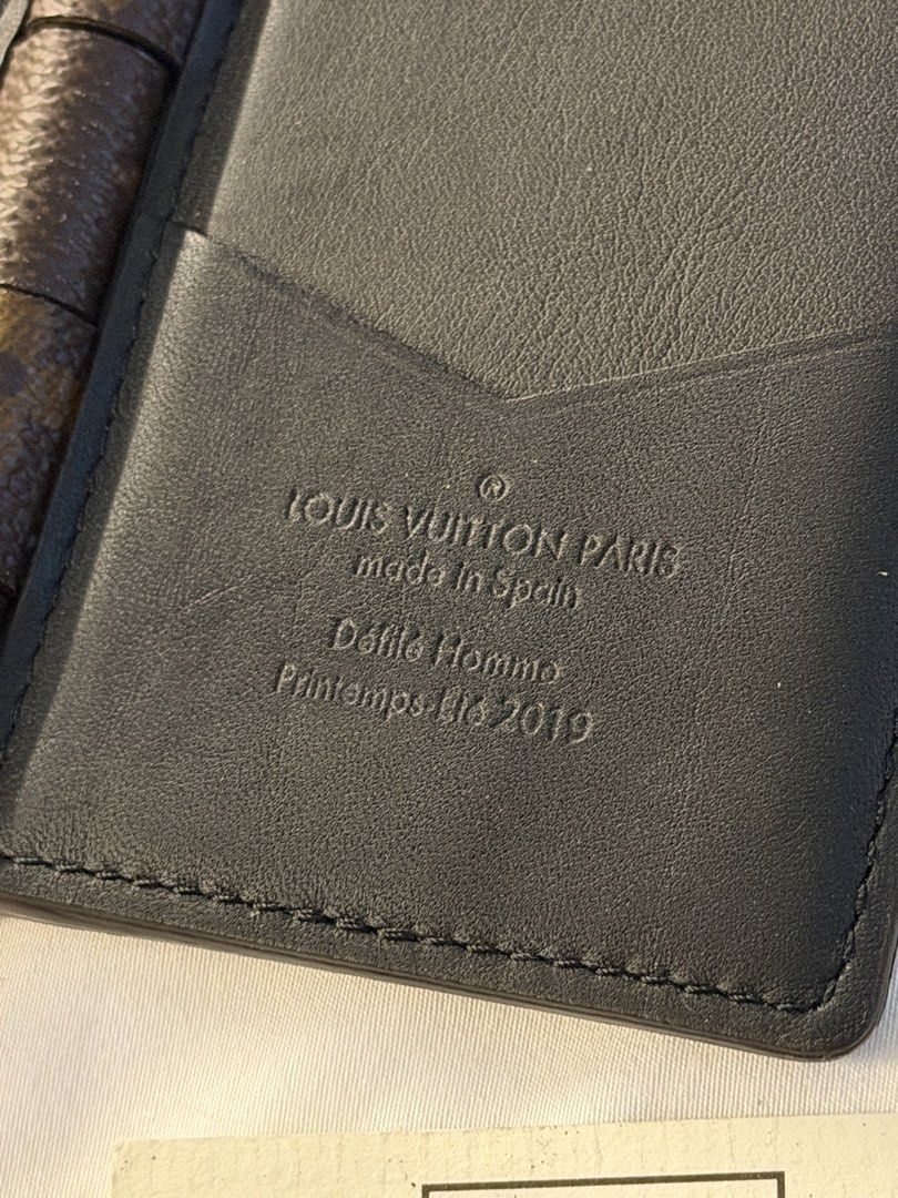 Louis Vuitton Pocket Organizer by Virgil Abloh (Category: Luxury Bags & Wallets) located in Makati City. Submitted by arkera.274 (Listing ID 1461563261, Image 3). Description: - Authentic Louis Vuitton Card Holder - Classic Monogram Canvas Exterior - Black Leather Interior with Card Slots - Made in Spain - From the Défilé Homme Collection (Spring-Summer 2019) No box but in great condition - Comes with Authenticity Card.