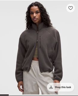 (Category: ) located in . Submitted by girlywholovesshopping (Listing ID 1461762701, Image 1). Description: .