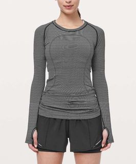 (Category: ) located in . Submitted by jnc__apparel (Listing ID 1461621510, Image 1). Description: .