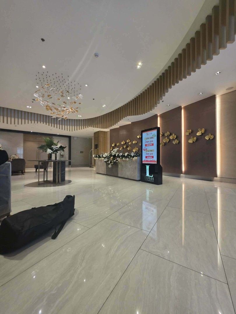 Lush Residences (Category: Apartments & Condos) located in Caloocan City. Submitted by michaelgutierrez_4244 (Listing ID 1461606067, Image 1). Description: Lush Residences with partition semi furnished AC, Water heater and rangehood.