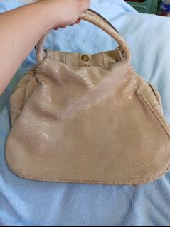 (Category: ) located in . Submitted by shoptokyothrift (Listing ID 1461607051, Image 1). Description: .