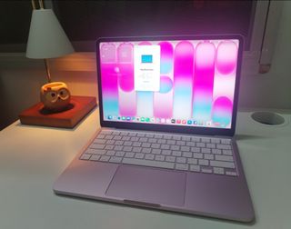 (Category: ) located in . Submitted by Macbook (Listing ID 1461640585, Image 1). Description: .