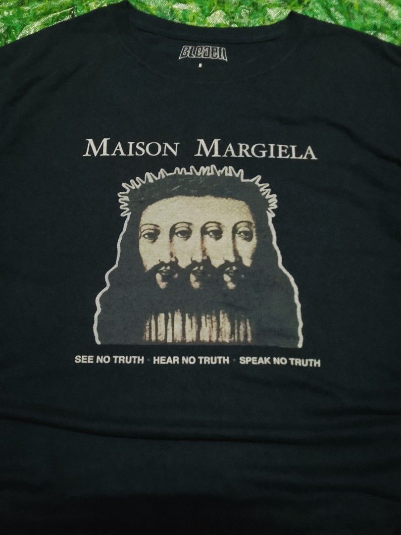 Maison Margiela triple Jesus tee (Category: Formal Shirts) located in Tagbina. Submitted by jera-thrift.16 (Listing ID 1461710912, Image 3). Description: Excellent condition color rate: 9.5/10 Dimes: W-22 L-28.5 No issue negotiable.