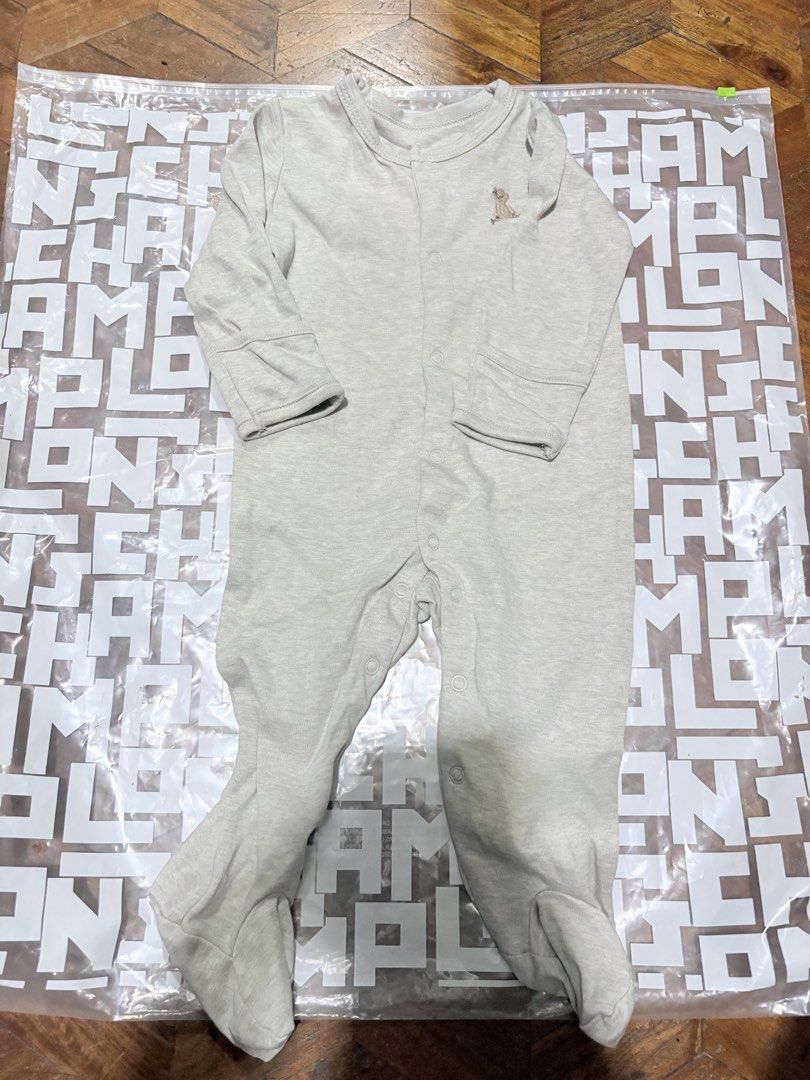 mamas & papas (Category: Babies & Kids Fashion) located in Makati City. Submitted by lesslaystreet (Listing ID 1461744127, Image 3). Description: - Set of 3 soft, footed baby rompers - Designs include: cute bear print, subtle stripes, plain grey with embroidered dog detail - Perfect for everyday wear or sleep - Comfortable, soft material for baby's skin - Convenient snap closure down the front Hindi sya nagamit.