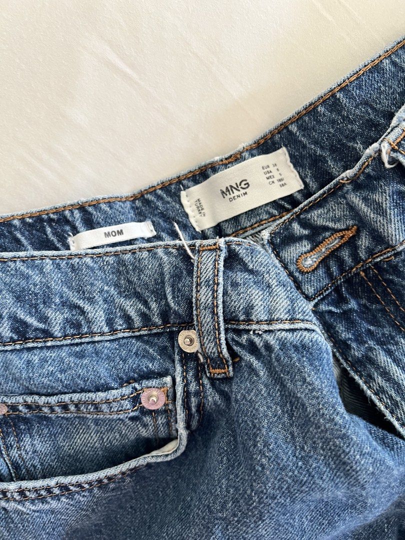 MANGO Mom-Fit Jeans (Category: Jeans) located in San Juan City. Submitted by shop.r (Listing ID 1461639098, Image 2). Description: .