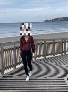 (Category: ) located in . Submitted by evclosetcleanout (Listing ID 1461626603, Image 1). Description: .