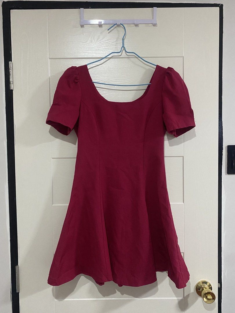 Max Mara Red Dress (Category: Luxury Apparel) located in Santa Rosa. Submitted by sassycollection. (Listing ID 1461596942, Image 2). Description: Color: Red Waist 26-28 Pristine condition Decluttering.