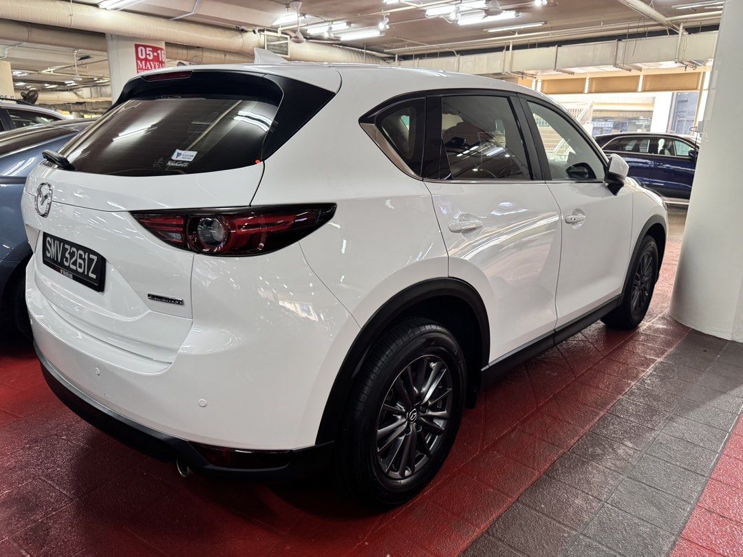 Mazda CX-5 2.0 Premium (A) (Category: Used Cars) located in Singapore. Submitted by motoringmayfair (Listing ID 1461595149, Image 2). Description: Cheapest premium model in market. Serviced in agent. Well-maintained by previous owner. Flexible loan options. Contact Wong at 9853six3six9 to enquire..