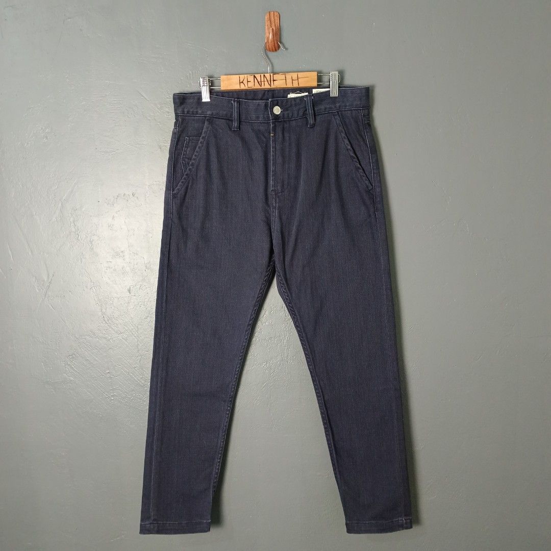 Men's - Oldsaints (Category: Jeans) located in Bacolod City. Submitted by drop.ph (Listing ID 1461692418, Image 2). Description: Oldsaints - Taper Fit Authentic *Fits 31, Length - 38, Leg Opening - 6 *Excellent *No Flaws *Price: 1,200php *Add SF if outside Bacolod City .