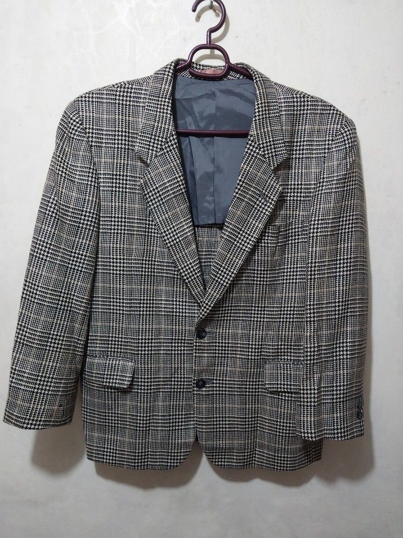 Men's wool Plaid Blazer Jacket (Category: Coats, Jackets and Outerwear) located in Manila. Submitted by PrinceDani.Clothing (Listing ID 1461641938, Image 2). Description: wool plaid blazer Medium to large fit 22in width 28in length 22in sleeves 18.5in shoulder issue: 1 buttons missing sleeves excellent condition .