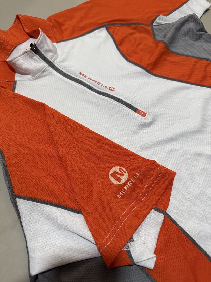 Merrell halfzip Opti-Wick functional shirt (Category: Coats, Jackets and Outerwear) located in Malaybalay. Submitted by ozwehfinds (Listing ID 1461624642, Image 2). Description: 22x27 No issue, balik nyo kung meron As new condition .