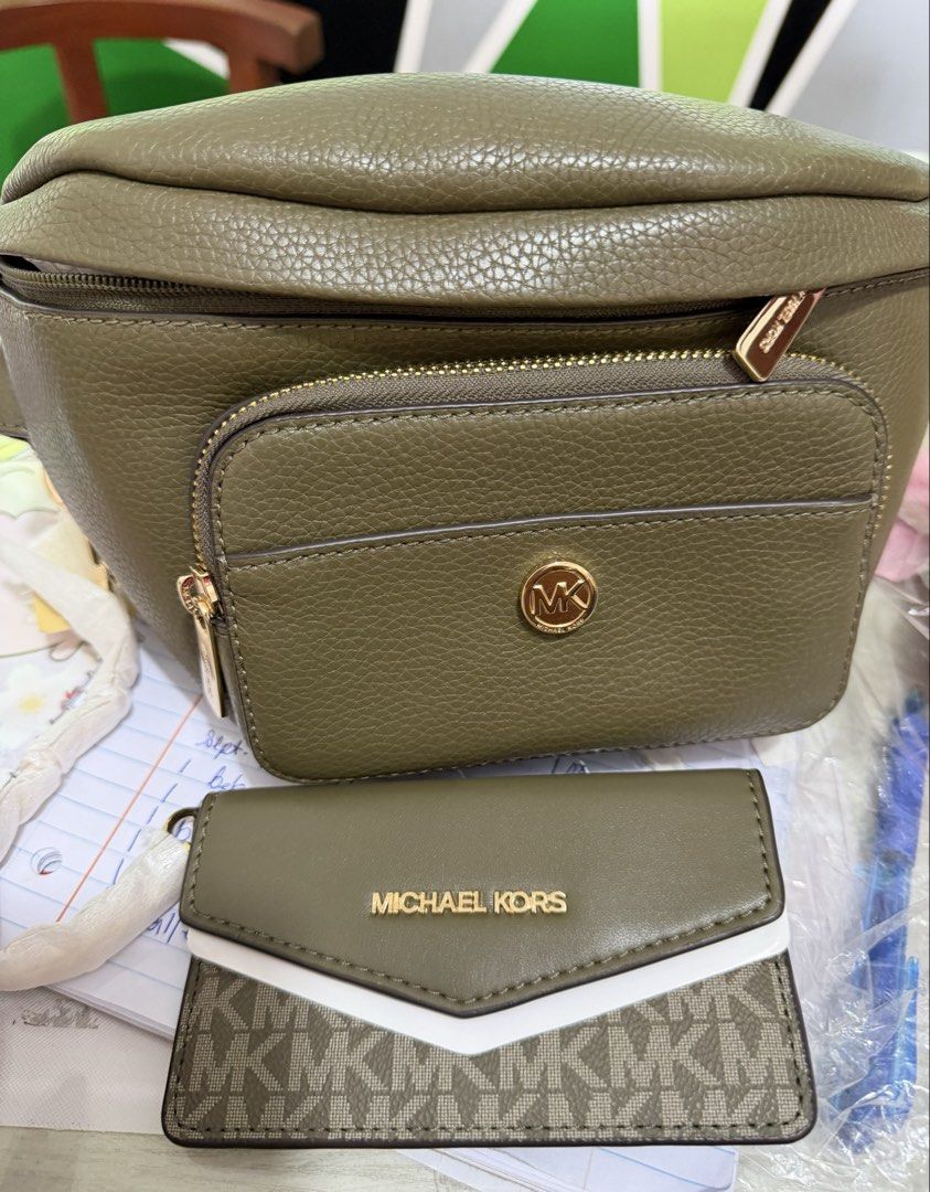 Michael Kors Maisie Large (Category: Cross-body Bags) located in San Juan, Ilocos Sur. Submitted by swiftfire.f9f998 (Listing ID 1461576111, Image 1). Description: MK MAISIE LARGE 2-in-1 2-in-1 SLING PACK/WAIST BAG OLIVE GREEN SHADE WITH DETACHABLE CARD WALLET.