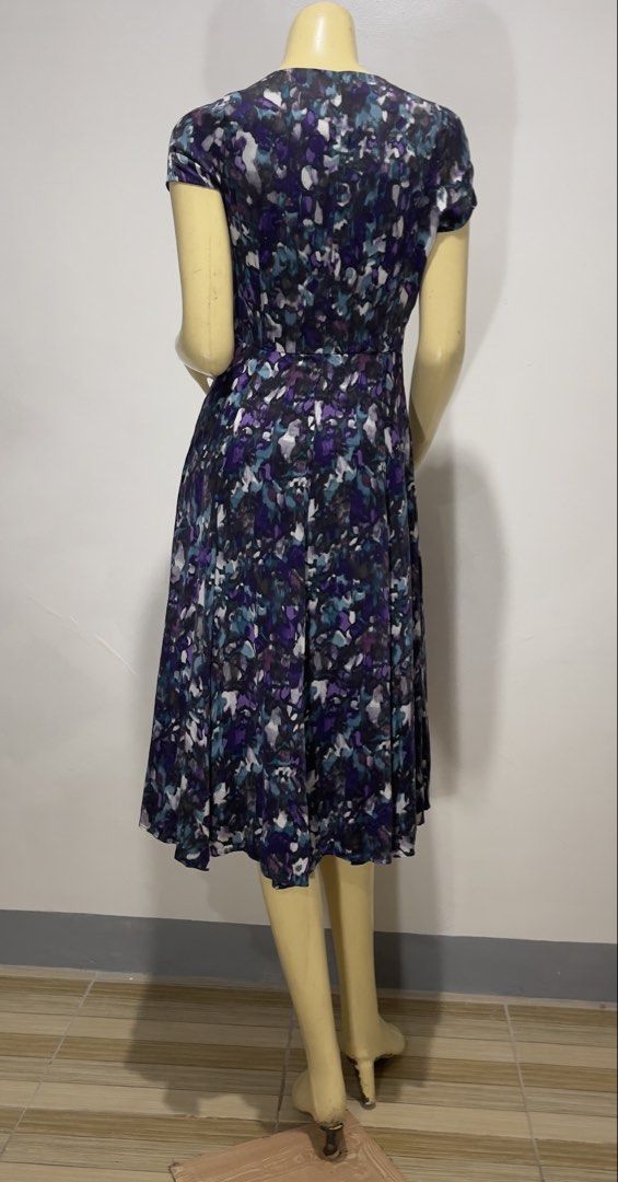 Midi dress (Category: Dresses) located in Antipolo. Submitted by sarisarionlinestore (Listing ID 1461700309, Image 3). Description: .