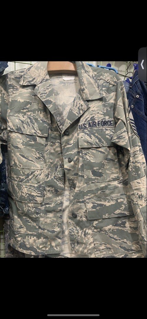 Military jacket for sale small size (Category: Coats, Jackets and Outerwear) located in Manila. Submitted by spaceshop12345 (Listing ID 1461667471, Image 2). Description: .