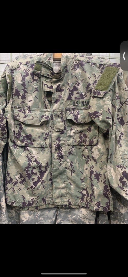 Military jacket for sale small size (Category: Coats, Jackets and Outerwear) located in Manila. Submitted by spaceshop12345 (Listing ID 1461667471, Image 1). Description: .