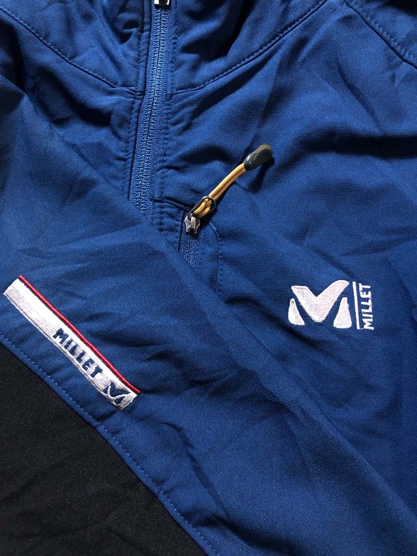 Millet Outdoor Jacket ✨ (Category: Coats, Jackets and Outerwear) located in Polomolok. Submitted by beolaivar420 (Listing ID 1461581827, Image 2). Description: Millet Softshell Outdoor Jacket 🥶 • Best fit Medium to Large • 21 x 27 Dimension • As new in Condition • No issues 💯 380 Pesos Only 🏷️ Pm/Dm📩 Vouch&Vcall Disclaimer: Manuel "Be" Olaivar Jr. is an independent seller, Items I sell are thrifted second hand items, No copyright infringement
