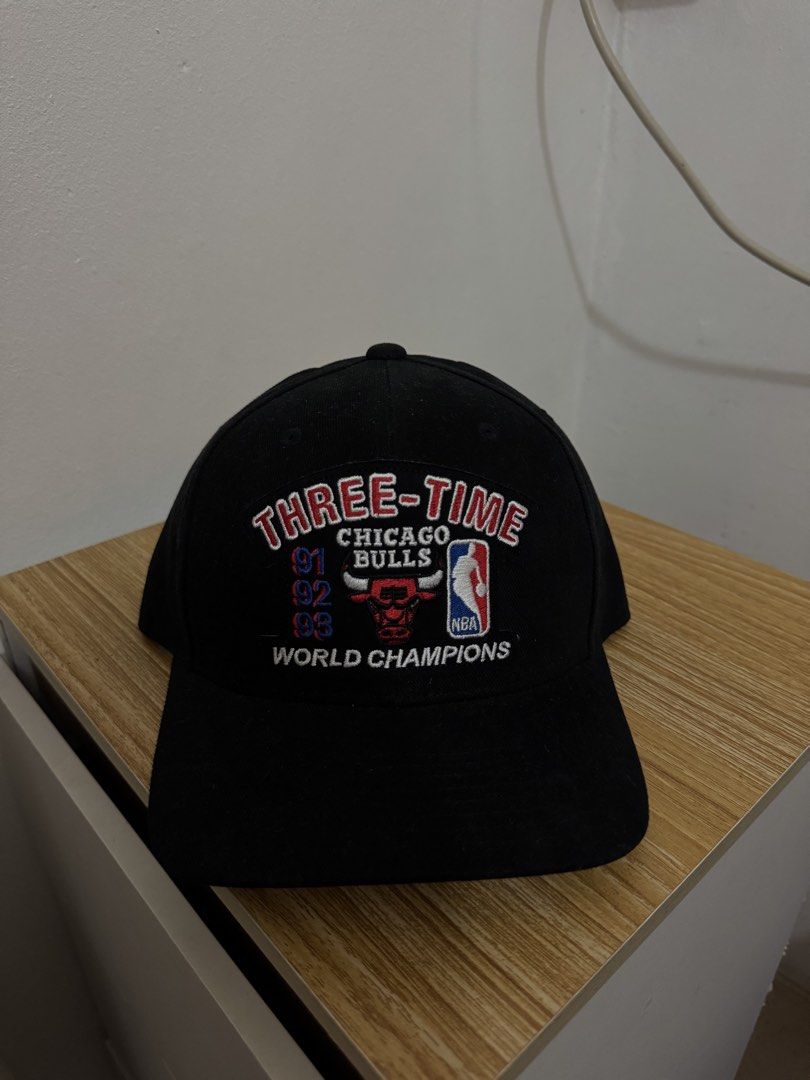 Mitchell & Ness Chicago Bulls 3-Time World Champions Cap (Category: Caps & Hats) located in Bulacan. Submitted by alshopie (Listing ID 1461635444, Image 1). Description: - Mitchell & Ness Chicago Bulls Championship Cap - Celebrates '91, '92, '93 World Championships - Pro-Crown Fit - Green Underbrim - New with Culture Kings Tag - Original Price: $59.99.