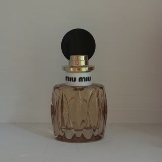 （分類：）位於 。 由 zero_waste_second_hands 提交（商品編號 1461739575，圖片 1）。簡介： 。