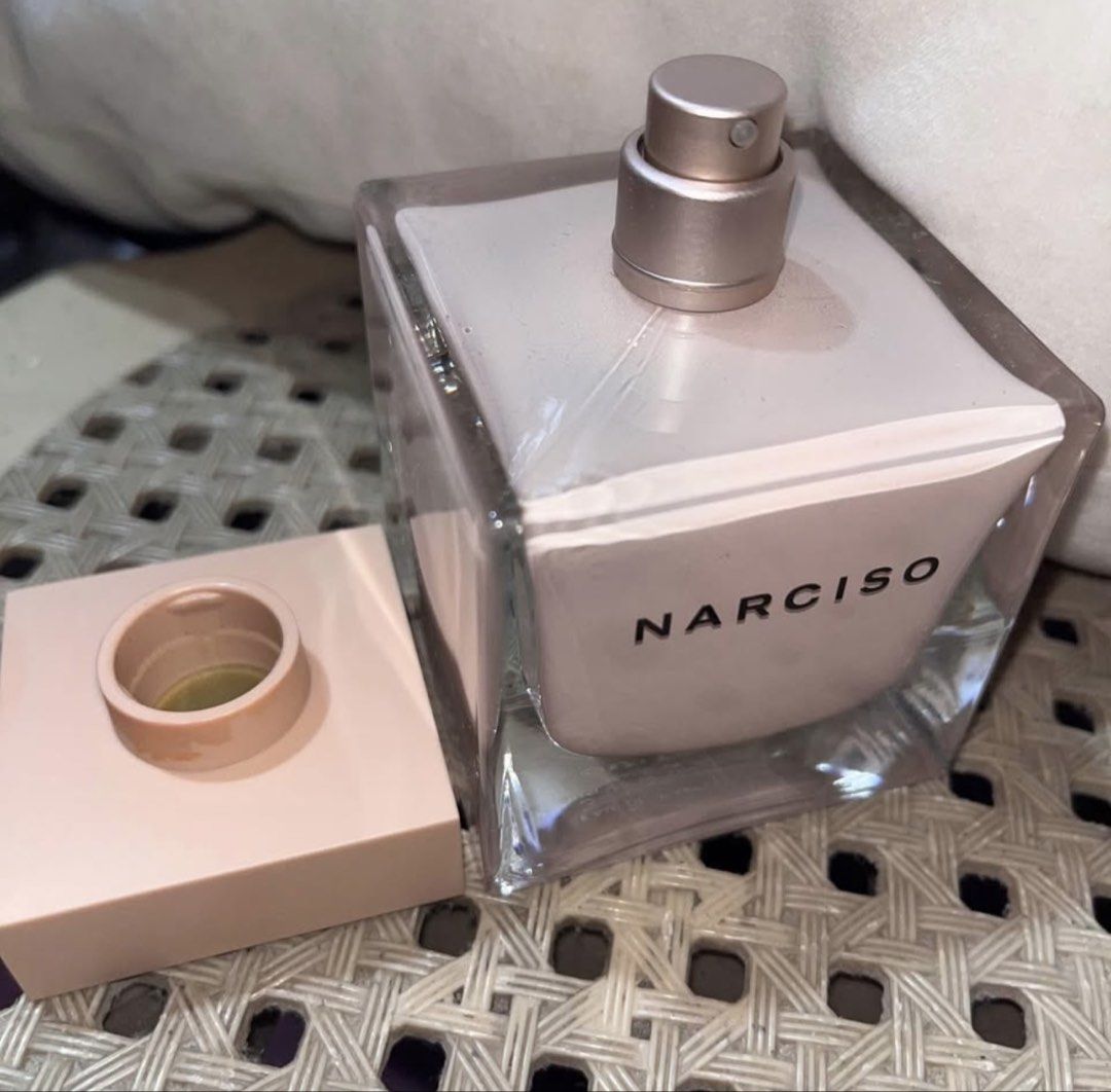 NARCISO RODRIGUEZ POUDREE EDP (Category: Fragrance & Deodorants) located in Quezon City. Submitted by shoheiwifeu (Listing ID 1461570171, Image 2). Description: NO BOX.