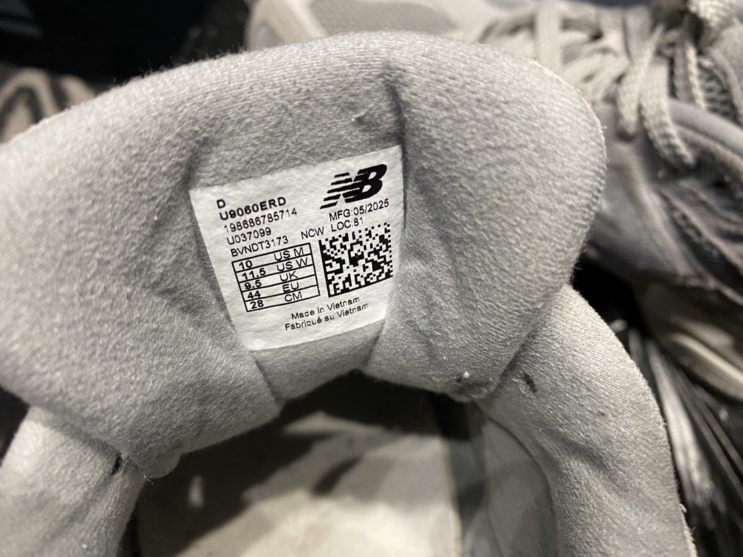 New Balance 9060 Rain Cloud Grey (Category: Dress Shoes) located in Pateros City. Submitted by thrift.kaholic (Listing ID 1461639686, Image 3). Description: .