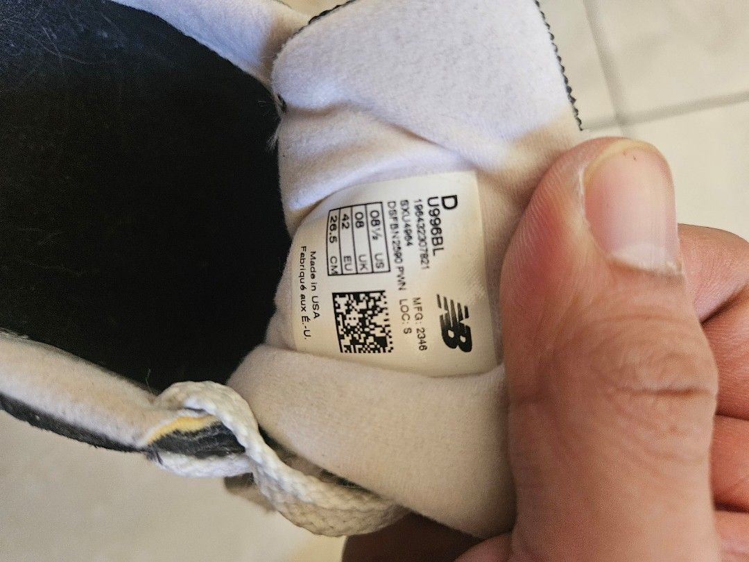 New balance 996 (Category: Casual Shoes) located in Cainta. Submitted by SirDinky (Listing ID 1461598673, Image 2). Description: new balance 996 like brand new used 2 times rfs did not like the fit.