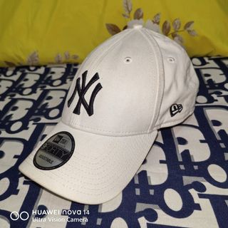 (Category: ) located in . Submitted by sujpresko.thriftshop (Listing ID 1461713582, Image 1). Description: .