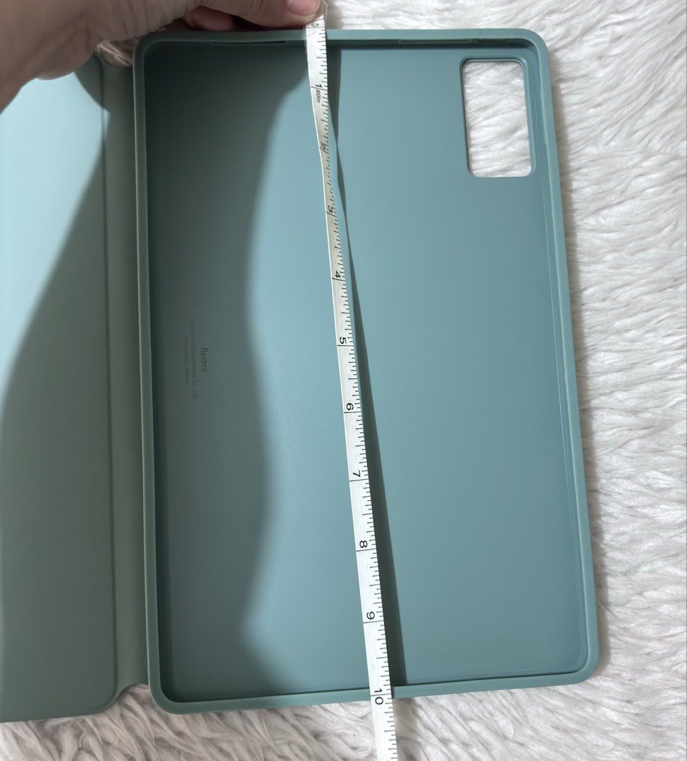 New Xiaomi Redmi Pad Case 10inches (Category: Cases & Sleeves) located in Paranaque City. Submitted by dalle_closet (Listing ID 1461643014, Image 2). Description: new pa 10inches ung size nya.