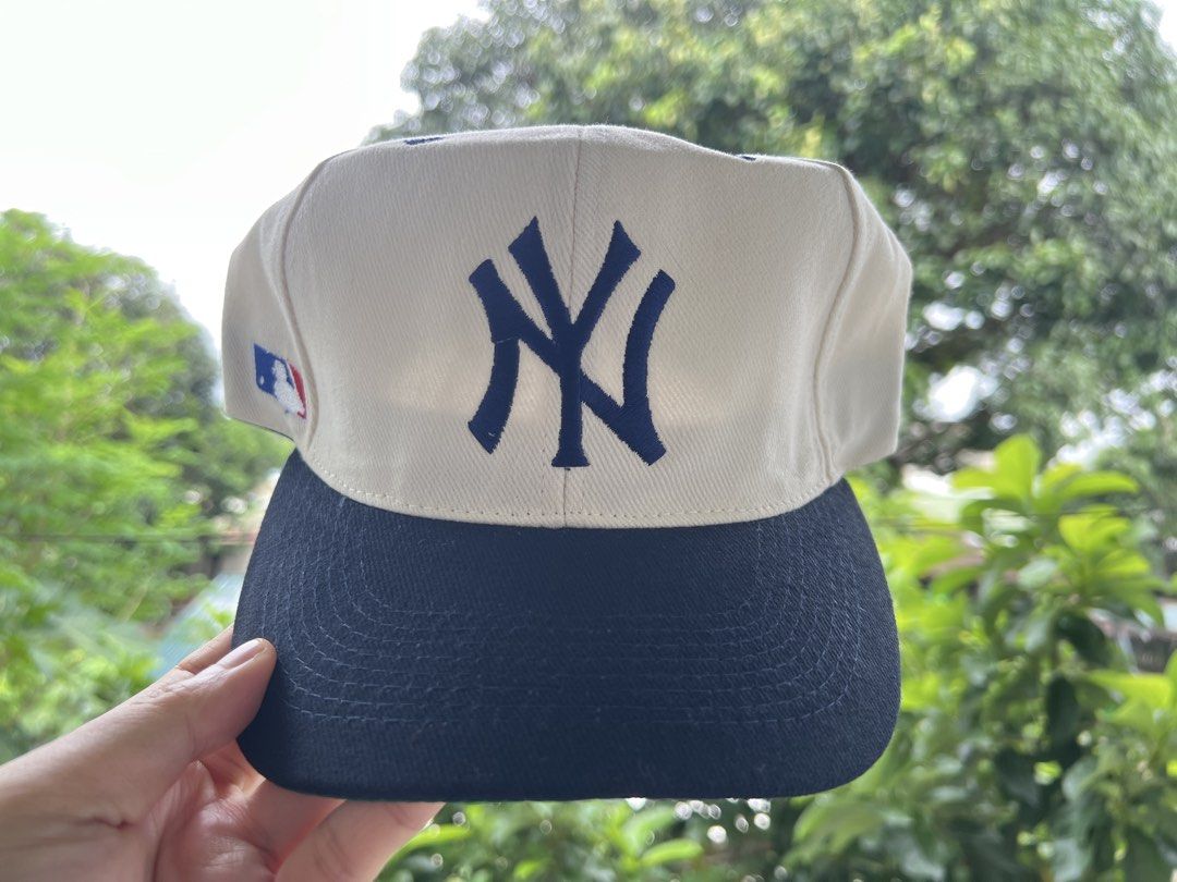 New York 90s Inspired caps bnew (Category: Caps & Hats) located in Manila. Submitted by rie.irebaria (Listing ID 1461797963, Image 1). Description: Cainta/Pasig area.