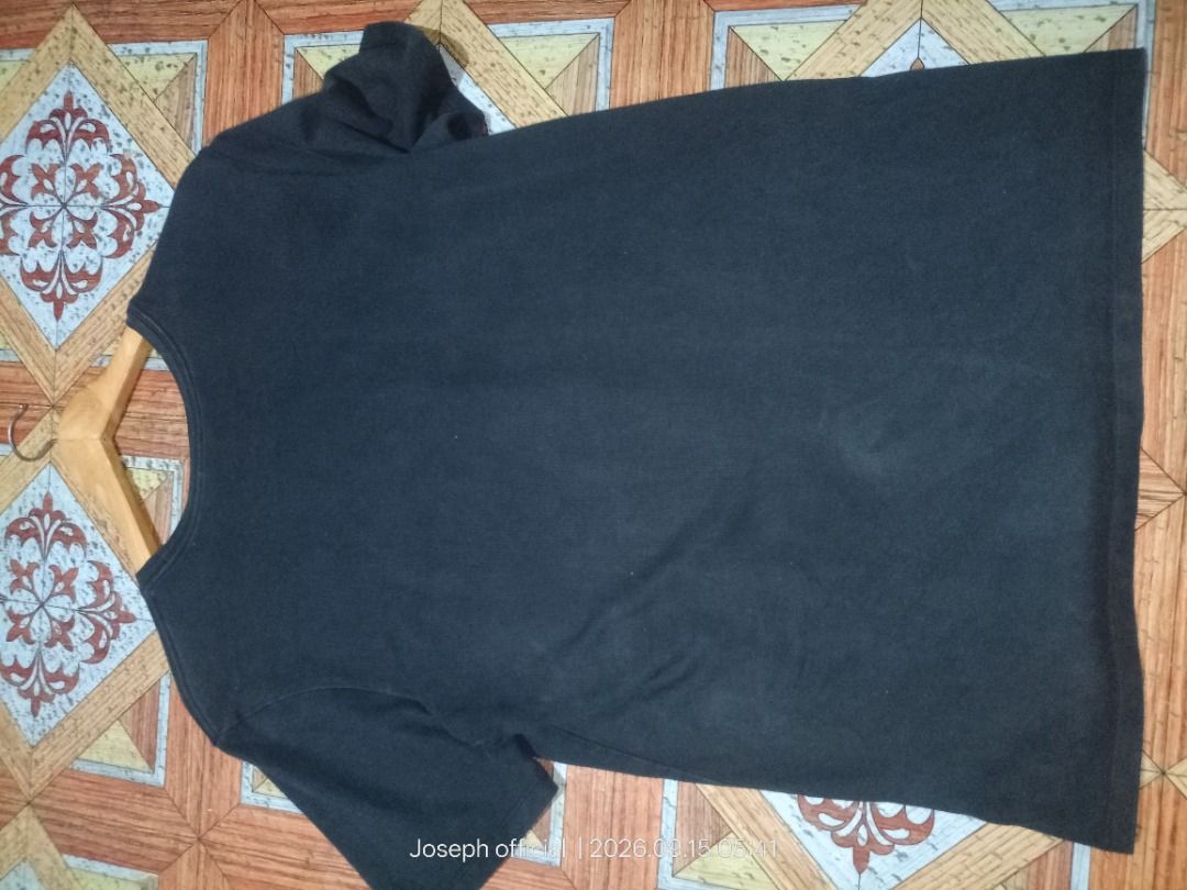 Nike Air Force 1 T-Shirt Black (Category: Tshirts & Polo Shirts ) located in Caloocan City. Submitted by kingjose_16 (Listing ID 1461793401, Image 3). Description: - Black Nike Air Force 1 T-shirt - Features classic Nike Air logo with Air Force 1 text on the front - Plain black on the back - Tag shows size M - Ideal for casual wear.