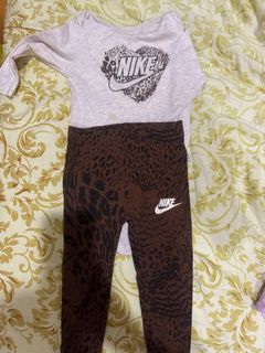 (Category: ) located in . Submitted by preloved_syayu (Listing ID 1461707772, Image 1). Description: .