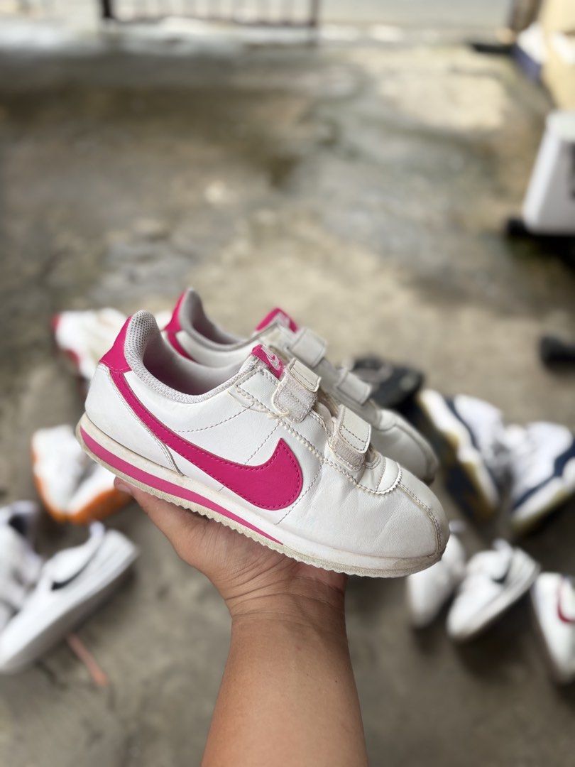 Nike cortez for kid (Category: Babies & Kids Fashion) located in Marikina City. Submitted by kuyamosafe (Listing ID 1461575488, Image 1). Description: .