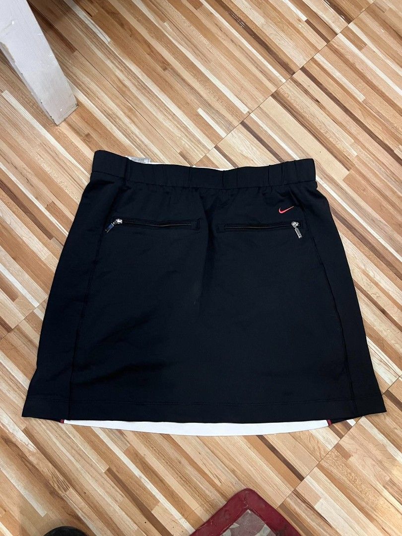 Nike Golf Skirt (Category: Activewear) located in Manila. Submitted by rempyyy (Listing ID 1461793103, Image 2). Description: Brandnew condition.