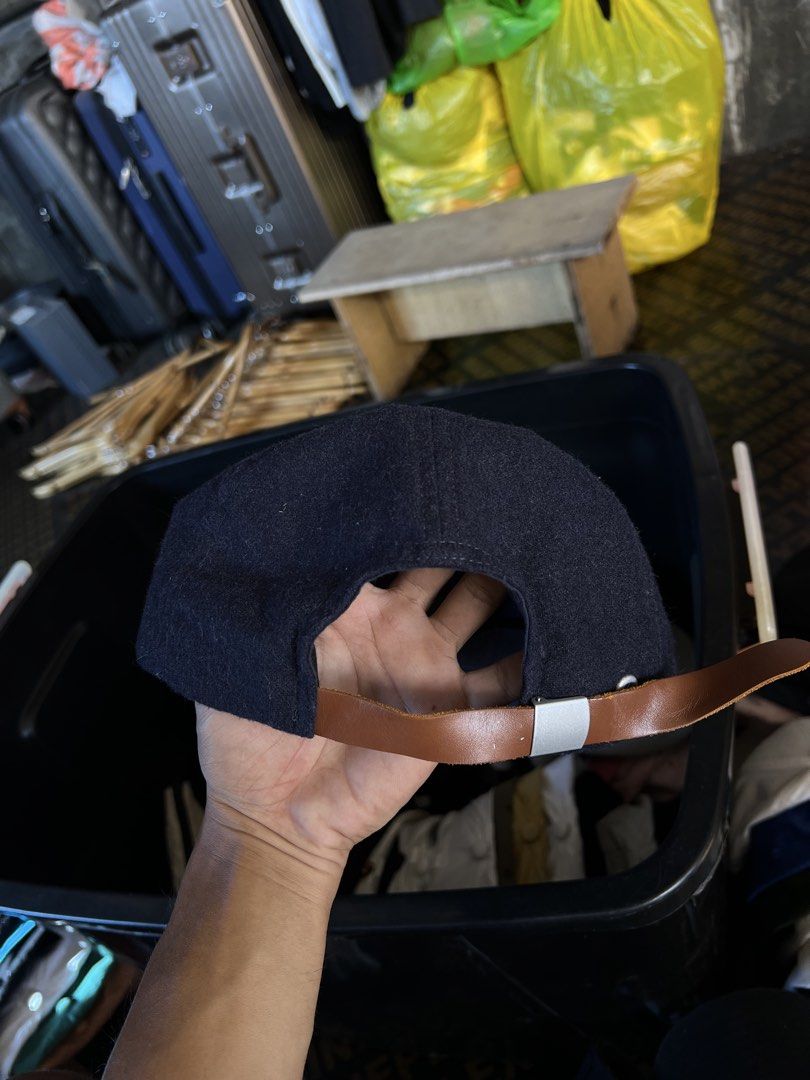 Nike Heritage86 Dri-Fit Wool Cap (Category: Caps & Hats) located in Davao. Submitted by dubdabi.co (Listing ID 1461780611, Image 3). Description: - Navy blue Nike cap - Made with a comfortable wool blend - Features the classic Nike swoosh logo - Adjustable strap at the back with a premium leather detail - Ideal for everyday wear and casual styling.