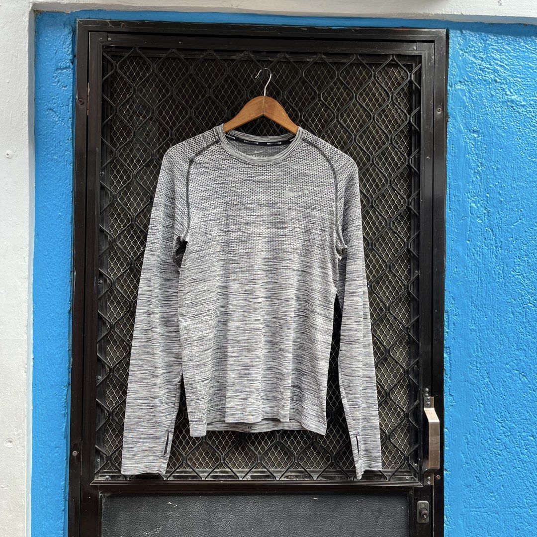 Nike miler running longsleeve (Category: Activewear) located in Taguig. Submitted by scoutandloots (Listing ID 1461712949, Image 1). Description: Nike miler running longsleeve • Size: S • 17x26.5.