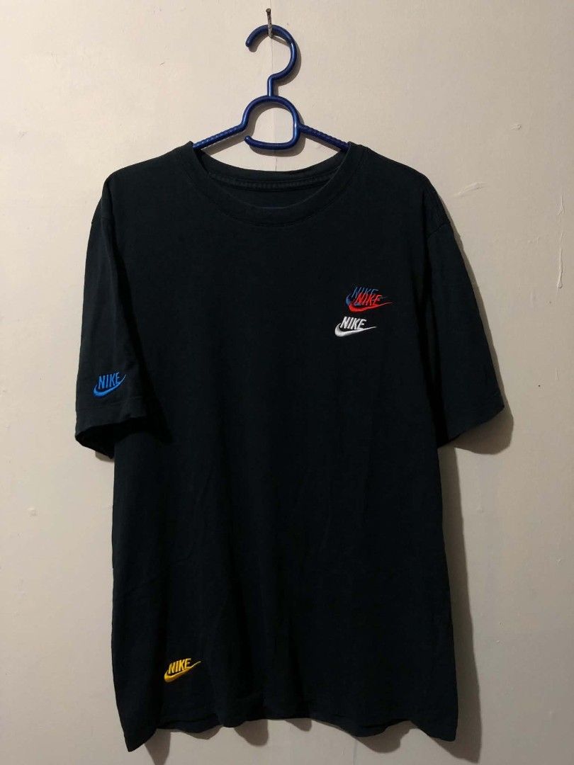 Nike Multi Swoosh Shirt (Category: Tshirts & Polo Shirts ) located in Manila. Submitted by wildshark-33d3 (Listing ID 1461679147, Image 1). Description: Authentic Excellent condition 21 x 28 dimes Issue check last picture.