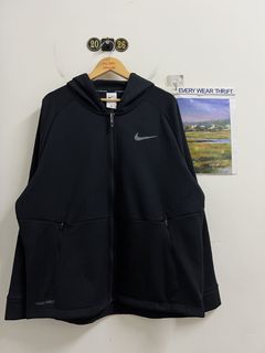 由 8888thriftstore (刊登 ID 1461769810，圖片 1) 提交，位於 的 (類別：)，說明：。