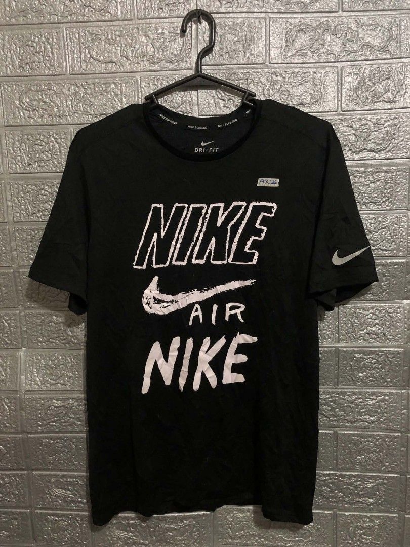 Nike Running Shirt (Category: Activewear) located in Manila. Submitted by wildshark-33d3 (Listing ID 1461767137, Image 1). Description: Authentic Excellent condition No issue wash lang.