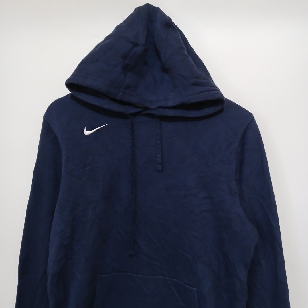 NIKE SIDE SWOOSH HOODIE (Category: Hoodies) located in Ozamiz City. Submitted by 2nd.sight (Listing ID 1461647514, Image 2). Description: *wash b4 wearing (fresh from bale) Size:small W:21 L: 27 vgood-excellent.