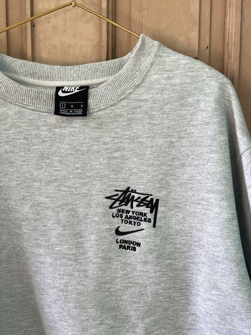 Nike Sweater (Category: Activewear) located in Liloy. Submitted by juan2thrift (Listing ID 1461569626, Image 2). Description: Nike x Stussy Sweater Jacket Very Good Condition 23 x 27.