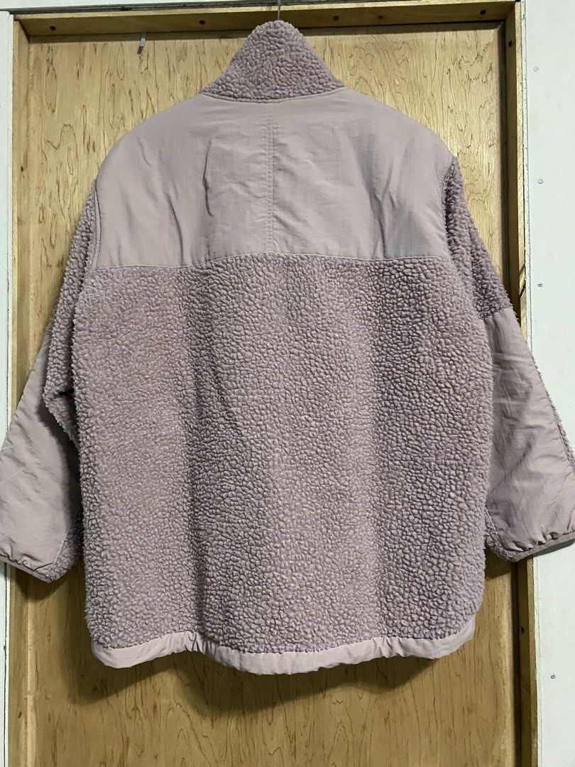 Niko and... Fleece and Quilted Jacket (Category: Coats, Jackets and Outerwear) located in Manila. Submitted by callejage69430 (Listing ID 1461731637, Image 3). Description: 24 width 28 Length - Brand: Niko and... - Color: Dusty Rose - Material: Cozy fleece sleeves and lower body, quilted nylon front and back panels - Features: Zipper closure, small chest pocket, fully lined interior - Style: Great for layering in cooler weather.